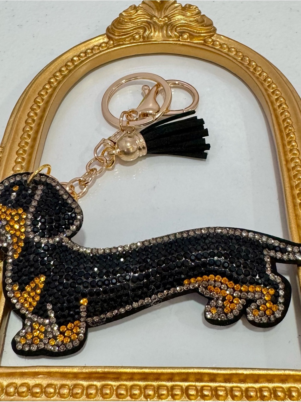 New Crystal Dachshund Keychain - Black & Gold - Picture 5 of 6
